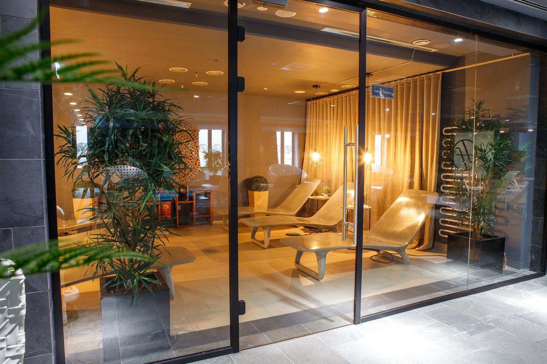 How Sauna Sessions Pair With Meditation and Wellness Routines